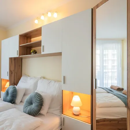 Aquamarine Apartment *